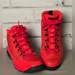 Air Jordan 9 Retro GS Chile Red 302359-600 Size 6.5Y / Women’s 8